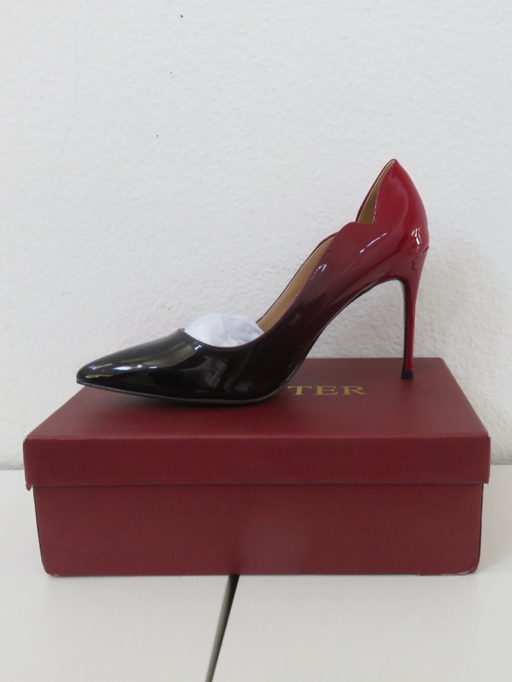 Coleter Red and Black Ombre Patent Stiletto Pump Size 8.5